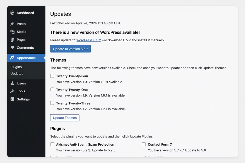 WordPress oppdateringssiden som viser tilgjengelige oppdateringer for kjerne, tema og plugins.